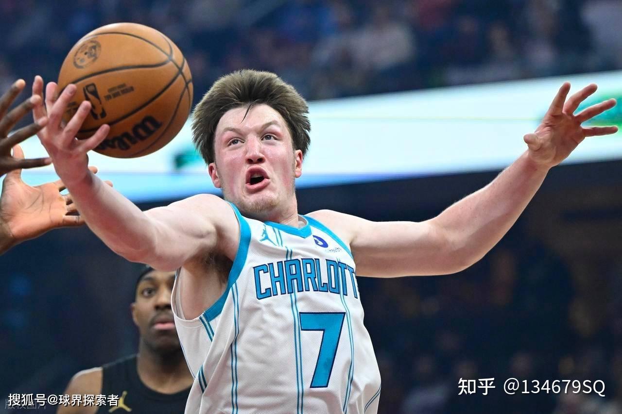 重磅！国际比赛日广厦男篮状态回暖夏洛特黄蜂加时末段止住颓势，法兰克福调整名单备战德国杯的简单介绍