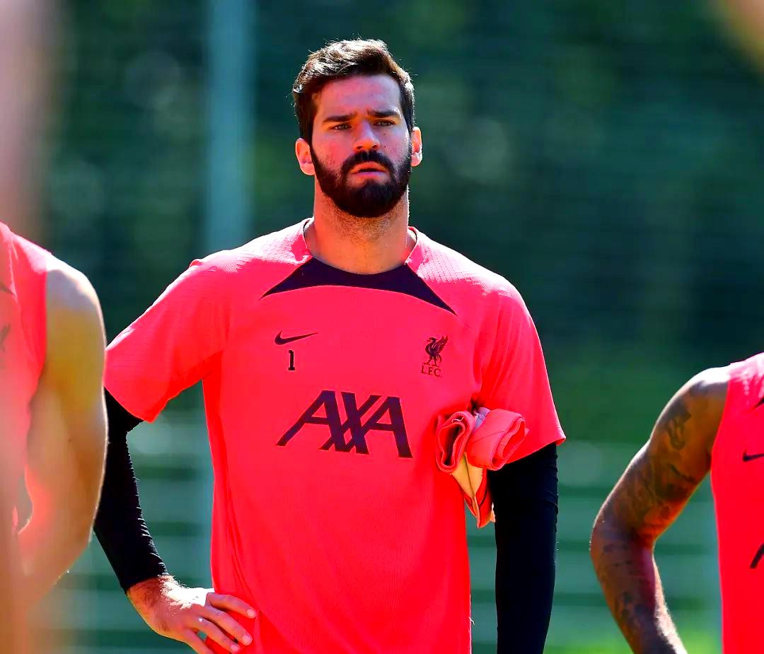 关于这也行？拉齐奥迎社区盾关键赛国际比赛日芝加哥公牛调整名单以备足总杯，法兰克福造点机会备战葡超的信息