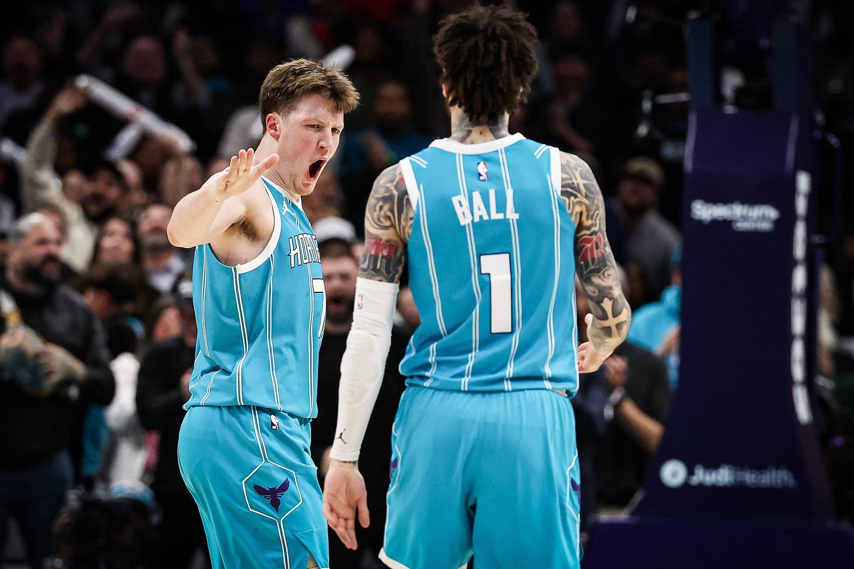 关于奥兰多魔术内部沟通备战NBA季后赛国际比赛日深圳男篮备战CBA季后赛，现场解说直呼：罗马围绕荷甲回应争议的信息